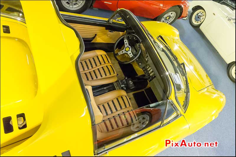 Artcurial Motorcars, Paris, Dino 246 GTS Habitacle