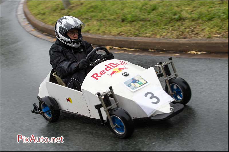 Caisse a Savon Redbull