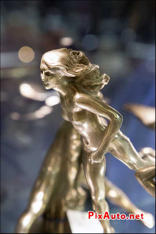 Vente Artcurial Retromobile, Mascotte