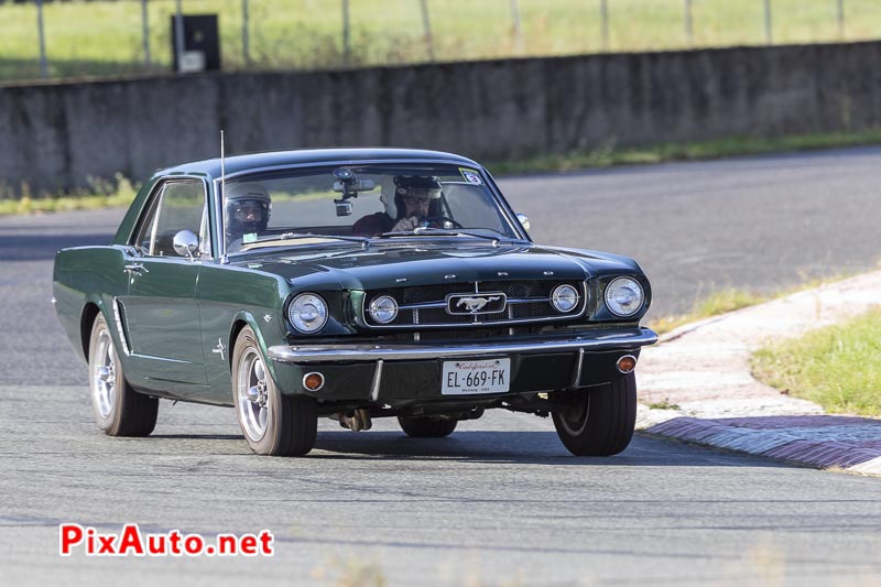 3e US Motor Show, Ford Mustang coupé Hard-top